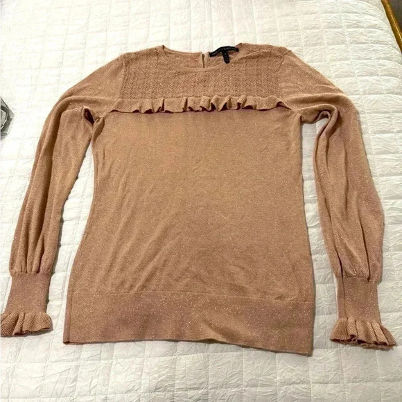 White House Black Market Pink Sweater Size Med - Picture 1 of 7